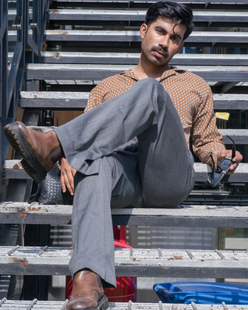 grey bellbottom pant
